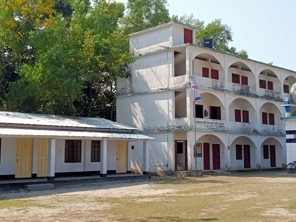 Moslem Ali Khan Model Dakhil Madrasah